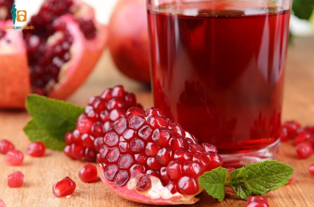 Nước ép lựu được biết đến như một loại thức uống bổ dưỡng, giàu vitamin và khoáng chất